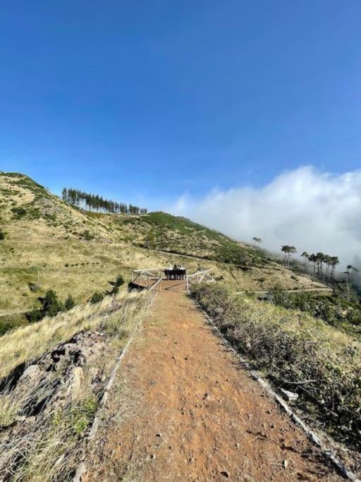 Mountain Eco Shelter 5 Hotel Funchal  Buitenkant foto